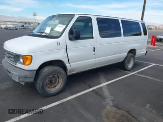2003 Ford Econoline Passenger XL with VIN 1FBSS31L93HB86614, listed as a IAAI auction lot 41630824 with 117,019 mi miles and . Bid and sale history available at DreamBid. Image 2.
