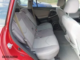 2007 Toyota RAV4 with VIN JTMZD33V675061077, listed as a IAAI auction lot 41907842 with 176,736 mi miles. Bid and sale history available at carsss.com. Image 8.