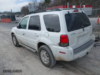 2005 Mercury Mariner Luxury with VIN 4M2CU57165DJ33059, listed as a IAAI auction lot 41675851 with 222,375 mi miles. Bid and sale history available at carsss.com. Image 3.