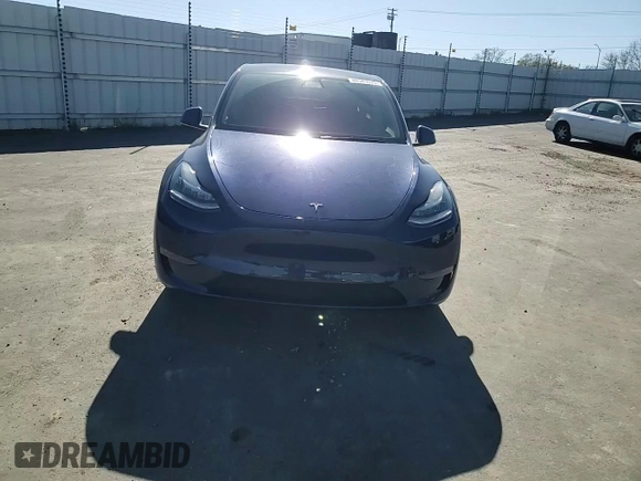 2021 Tesla Model Y Long Range z VIN 5YJYGDEE6MF089493, wystawiony jako Copart lot #48349575 z przebiegiem 52 245 mil mil oraz Szkoda całkowita • Salvage title. Historia ofert i sprzedaży dostępna na DreamBid. Obrazek 11.