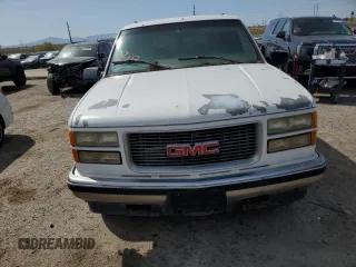 1999 GMC Suburban with VIN 3GKFK16R9XG503035, listed as a Copart auction lot 50666035 with 292,360 mi miles and Clean Title. Bid and sale history available at carsss.com. Image 5.