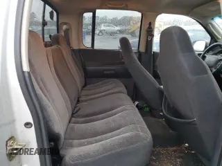 2004 Dodge Dakota Sport with VIN 1D7HL38K44S506609, listed as a Copart auction lot 84263824 with 244,242 mi miles and Salvage Title. Bid and sale history available at carsss.com. Image 10.