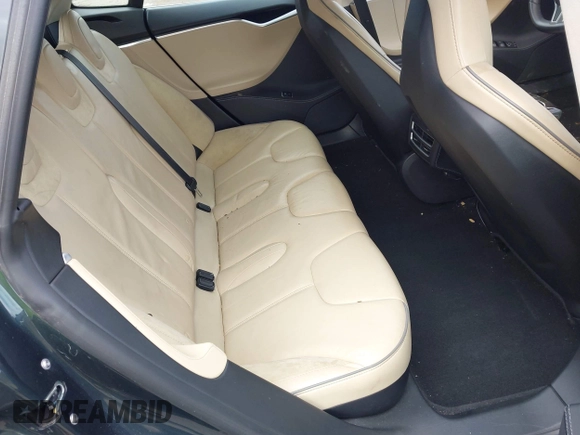 2013 Tesla Model S с VIN 5YJSA1CN1DFP27013, выставлен на аукционе IAAI как лот 42014212 с пробегом 65 858 миль миль и . История ставок и продаж доступна на DreamBid. Изображение 8.