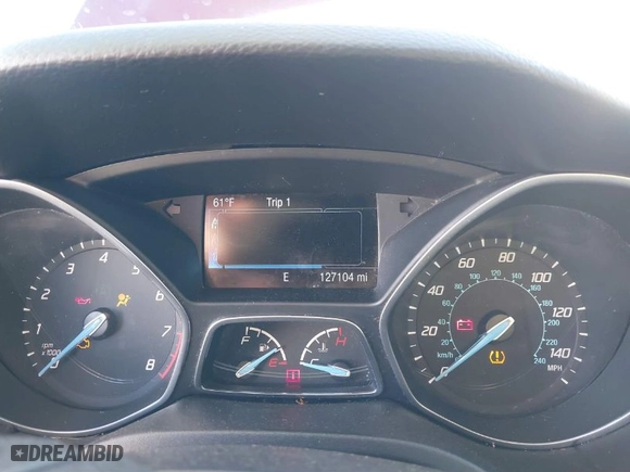 2014 Ford Focus Titanium with VIN 1FADP3J23EL137525, listed as a IAAI auction lot 41562684 with 127,104 mi miles. Bid and sale history available at carsss.com. Image 7.