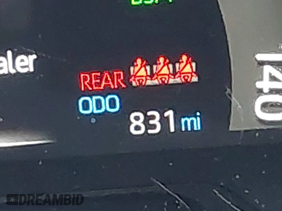 2025 Toyota RAV4 XLE Premium z VIN 2T3A1RFV6SC503413, wystawiony jako IAAI lot #41946001 z przebiegiem 831 mil mil oraz . Historia ofert i sprzedaży dostępna na DreamBid. Obrazek 15.