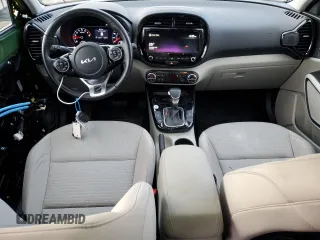 2022 Kia Soul EX with VIN KNDJ33AU0N7155385, listed as a Copart auction lot 86574434 with 43,007 mi miles and Salvage Title. Bid and sale history available at carsss.com. Image 8.