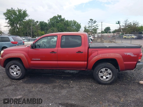 2005 Toyota Tacoma with VIN 5TELU42N95Z053076, listed as a IAAI auction lot 42748710 with 137,665 mi miles and . Bid and sale history available at DreamBid. Image 14.