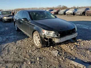 2012 Lexus LS 460 z VIN JTHCL5EF5C5012732, wystawiony jako Copart lot #42987625 z przebiegiem 131 078 mil mil oraz Szkoda całkowita • Salvage title. Historia ofert i sprzedaży dostępna na DreamBid. Obrazek 13.