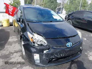 2010 Toyota Prius II with VIN JTDKN3DU2A0197960, listed as a IAAI auction lot 41550156 with 172,851 mi miles. Bid and sale history available at carsss.com. Image 6.