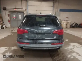 2010 Audi Q7 3.6L Premium Plus with VIN WA1LYAFE4AD001607, listed as a IAAI auction lot 41587352 with 170,180 mi miles. Bid and sale history available at carsss.com. Image 15.