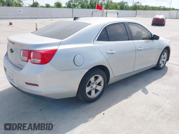 2014 Chevrolet Malibu LS with VIN 1G11B5SL3EF292453, listed as a IAAI auction lot 42073699 with 180,043 mi miles and . Bid and sale history available at DreamBid. Image 4.