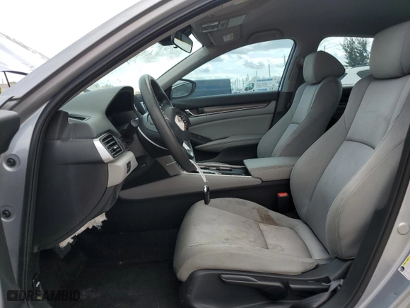 2019 Honda Accord Sedan LX 1.5T with VIN 1HGCV1F15KA006878, listed as a Copart auction lot 75835034 with 135,187 mi miles and Clean Title. Bid and sale history available at carsss.com. Image 7.