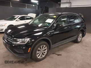 2020 Volkswagen Tiguan S with VIN 3VV0B7AX4LM117114, listed as a IAAI auction lot 42348337 with 51,654 mi miles and . Bid and sale history available at DreamBid. Image 17.