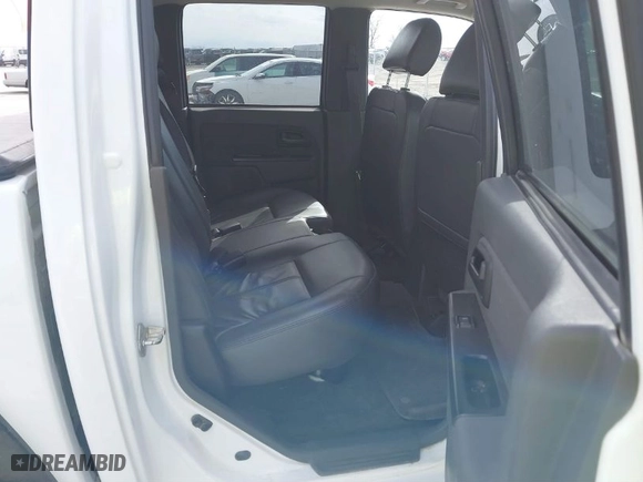 2006 Chevrolet Colorado LT w/2LT with VIN 1GCDT136268173852, listed as a IAAI auction lot 41861401 with 119,679 mi miles. Bid and sale history available at carsss.com. Image 8.
