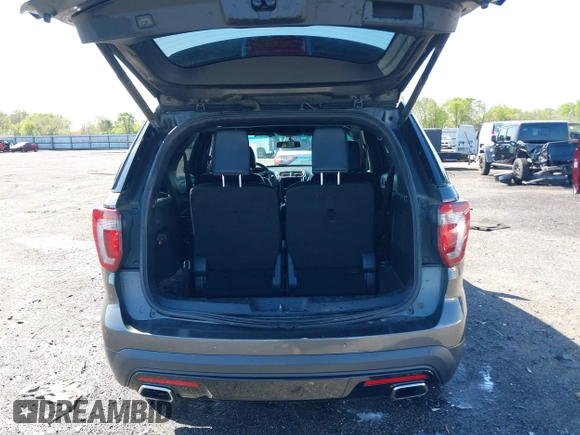 2016 Ford Explorer Sport z VIN 1FM5K8GT7GGA34450, wystawiony jako IAAI lot #41971515 z przebiegiem 197 837 mil mil oraz . Historia ofert i sprzedaży dostępna na DreamBid. Obrazek 17.