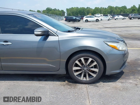 2017 Nissan Altima S with VIN 1N4AL3AP4HC168958, listed as a IAAI auction lot 42535346 with 211,853 mi miles and . Bid and sale history available at DreamBid. Image 18.