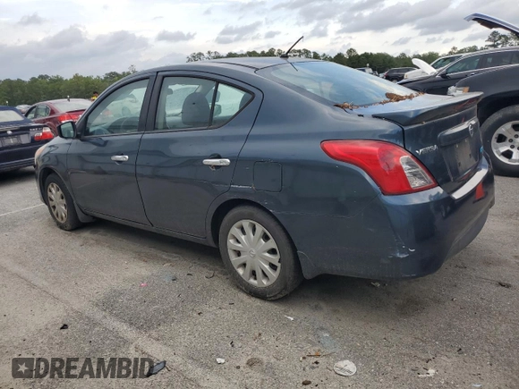 2015 Nissan Versa SV z VIN 3N1CN7AP5FL921373, wystawiony jako Copart lot #58511895 z przebiegiem 174 313 mil mil oraz Czysty tytuł • Clean title. Historia ofert i sprzedaży dostępna na DreamBid. Obrazek 2.