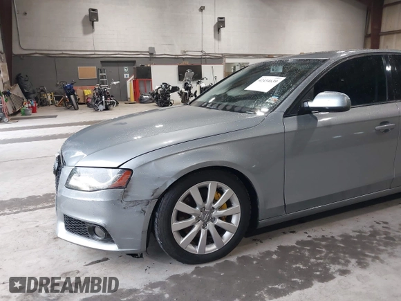 2011 Audi A4 Premium Plus с VIN WAUFFAFLXBA102688, выставлен на аукционе IAAI как лот 42434639 с пробегом 113 495 миль миль и . История ставок и продаж доступна на DreamBid. Изображение 12.