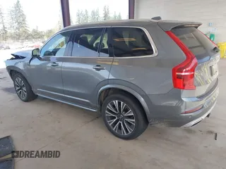 2020 Volvo XC90 Momentum with VIN YV4102PK1L1591863, listed as a IAAI auction lot 42034875 with 90,920 mi miles. Bid and sale history available at carsss.com. Image 3.