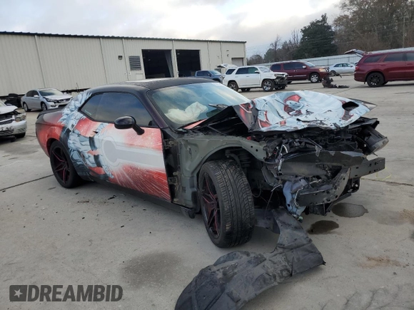 2010 Dodge Challenger SRT-8 with VIN 2B3CJ7DW2AH161272, listed as a Copart auction lot 85852604 with 133,635 mi miles and Salvage title. Bid and sale history available at DreamBid. Image 4.