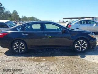 2016 Nissan Altima 2.5 S with VIN 1N4AL3AP6GC285052, listed as a IAAI auction lot 41727727 with 162,560 mi miles. Bid and sale history available at carsss.com. Image 13.