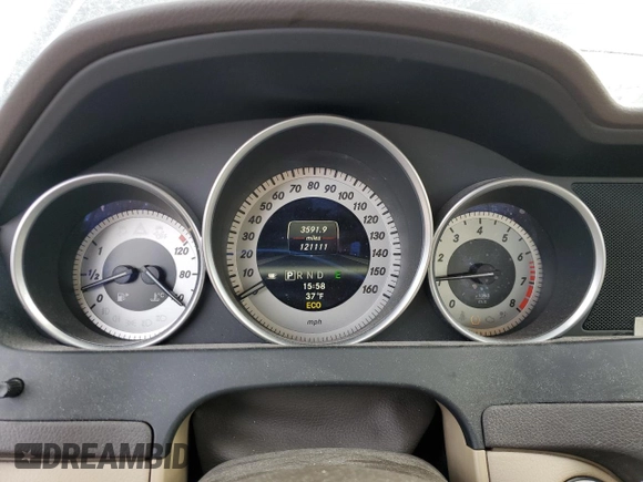 2013 Mercedes-Benz C 300 Sport with VIN WDDGF8AB4DR265099, listed as a Copart auction lot 45121485 with 121,111 mi miles and Salvage Title. Bid and sale history available at DreamBid. Image 9.