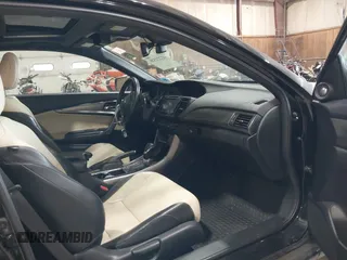 2016 Honda Accord Touring with VIN 1HGCT2B05GA002832, listed as a IAAI auction lot 42221520 with 217,435 mi miles and . Bid and sale history available at DreamBid. Image 5.