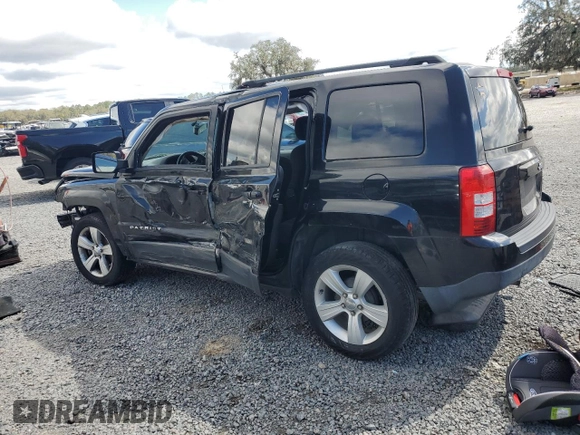 2017 Jeep Patriot Latitude with VIN 1C4NJPFB2HD183118, listed as a Copart auction lot 45502185 with 111,172 mi miles and Salvage Title. Bid and sale history available at DreamBid. Image 2.