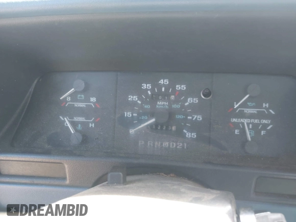 1993 Ford Ranger Splash z VIN 1FTCR10A2PUD05276, wystawiony jako IAAI lot #41839586 z przebiegiem 51 223 mil mil oraz . Historia ofert i sprzedaży dostępna na DreamBid. Obrazek 7.