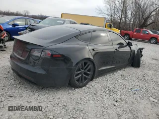 2022 Tesla Model S z VIN 5YJSA1E58NF479552, wystawiony jako Copart lot #48290275 z przebiegiem 78 931 mil mil oraz Szkoda całkowita • Salvage title. Historia ofert i sprzedaży dostępna na DreamBid. Obrazek 3.