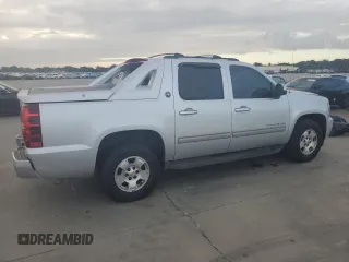 2013 Chevrolet Avalanche LT with VIN 3GNMCFE08DG166618, listed as a Copart auction lot 75564394 with Not Provided miles and Salvage Title. Bid and sale history available at DreamBid. Image 3.