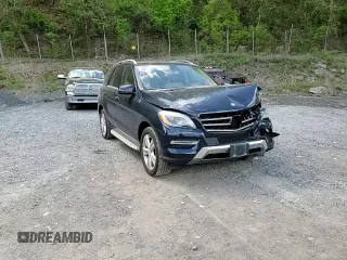 2014 Mercedes-Benz M 350 z VIN 4JGDA5HB5EA401185, wystawiony jako Copart lot #55078505 z przebiegiem 122 924 mil mil oraz Szkoda całkowita • Salvage title. Historia ofert i sprzedaży dostępna na DreamBid. Obrazek 14.