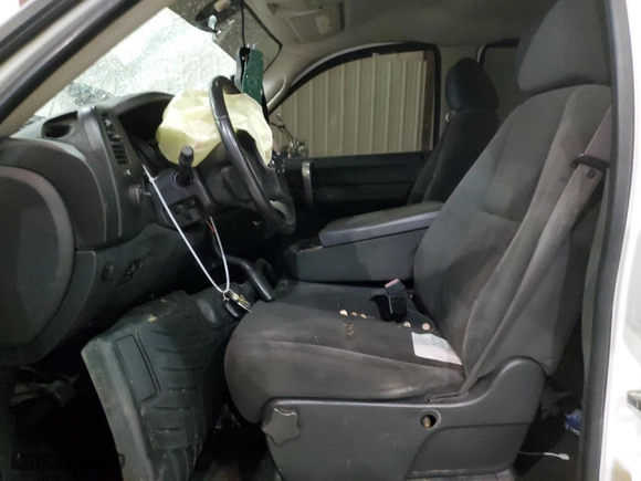 2007 Chevrolet Silverado 2500HD LT w/1LT with VIN 1GCHK23K27F555738, listed as a Copart auction lot 82351284 with 0 mi miles and Non Repairable. Bid and sale history available at carsss.com. Image 7.