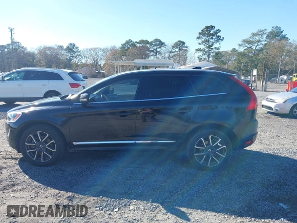 2016 Volvo XC60 T6 Drive-E z VIN YV449MDK0G2825672, wystawiony jako IAAI lot #41351214 z przebiegiem 140 633 mil mil oraz . Historia ofert i sprzedaży dostępna na DreamBid. Obrazek 14.