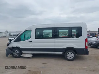 2019 Ford Transit with VIN 1FTYR2CM3KKA06742, listed as a IAAI auction lot 42062863 with 96,461 mi miles. Bid and sale history available at carsss.com. Image 15.
