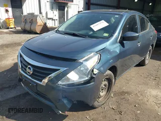 2016 Nissan Versa S z VIN 3N1CN7AP9GL903685, wystawiony jako IAAI lot #41607274 z przebiegiem 78 667 mil mil oraz . Historia ofert i sprzedaży dostępna na DreamBid. Obrazek 6.