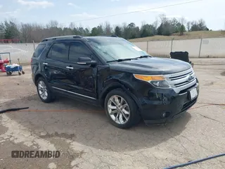 2014 Ford Explorer XLT with VIN 1FM5K7D84EGB66606, listed as a IAAI auction lot 41705958 with 160,784 mi miles. Bid and sale history available at carsss.com. Image 1.
