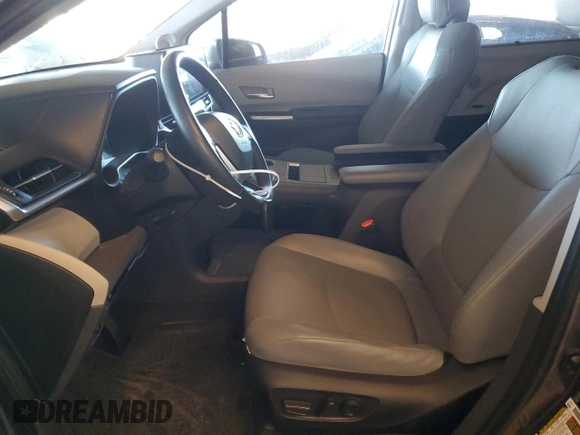 2022 Toyota Sienna XLE with VIN 5TDJRKEC2NS099174, listed as a Copart auction lot 46711375 with 60,870 mi miles and Salvage Title. Bid and sale history available at carsss.com. Image 7.
