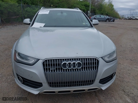 2013 Audi allroad Premium Plus with VIN WA1UFAFL0DA105820, listed as a IAAI auction lot 42095816 with 213,368 mi miles. Bid and sale history available at carsss.com. Image 6.