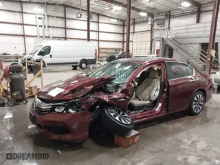 2017 Honda Accord Hybrid EX-L with VIN JHMCR6F52HC023376, listed as a IAAI auction lot 41928666 with 1 mi miles. Bid and sale history available at carsss.com. Image 17.