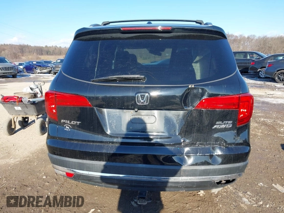 2016 Honda Pilot Elite with VIN 5FNYF6H01GB050524, listed as a IAAI auction lot 41452563 with 140,326 mi miles. Bid and sale history available at carsss.com. Image 16.