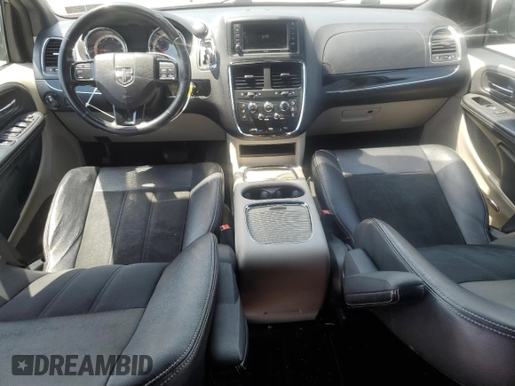 2019 Dodge Grand Caravan SXT with VIN 2C4RDGCG7KR622259, listed as a Copart auction lot 54888855 with 120,613 mi miles and Salvage Title. Bid and sale history available at DreamBid. Image 8.
