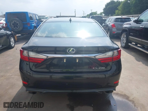 2016 Lexus ES with VIN 58ABK1GG0GU004813, listed as a IAAI auction lot 42114069 with 111,622 mi miles. Bid and sale history available at carsss.com. Image 17.