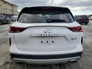 2022 Infiniti QX50 LUXE with VIN 3PCAJ5BA1NF107362, listed as a Copart auction lot 42688895 with 26,666 mi miles and Non Repairable. Bid and sale history available at carsss.com. Image 6.
