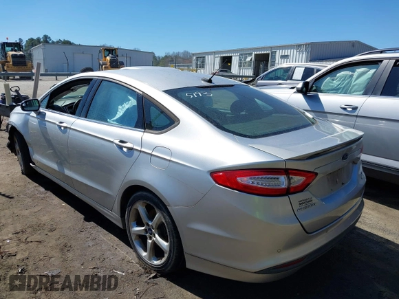 2013 Ford Fusion SE with VIN 3FA6P0HR1DR295193, listed as a IAAI auction lot 41774818 with 184,252 mi miles. Bid and sale history available at carsss.com. Image 3.