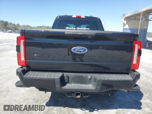 2023 Ford F-250 XL с VIN 1FT8X2BA6PED14930, выставлен на аукционе Copart как лот 48710545 с пробегом 54 330 миль миль и Списание • Salvage title. История ставок и продаж доступна на DreamBid. Изображение 6.