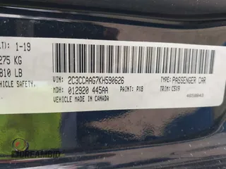 2019 Chrysler 300 Touring with VIN 2C3CCAAG7KH590626, listed as a IAAI auction lot 41769577 with 61,343 mi miles. Bid and sale history available at carsss.com. Image 9.