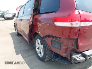 2014 Toyota Sienna LE AAS с VIN 5TDKK3DC6ES417507, выставлен на аукционе IAAI как лот 42419179 с пробегом 156 058 миль миль и . История ставок и продаж доступна на DreamBid. Изображение 20.