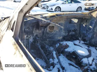 2019 Jeep Grand Cherokee High Altitude with VIN 1C4RJFCT1KC655573, listed as a Copart auction lot 88636285 with Not provided miles and Salvage title. Bid and sale history available at DreamBid. Image 9.