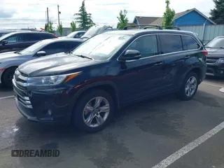 2017 Toyota Highlander Limited with VIN 5TDDZRFH5HS451698, listed as a IAAI auction lot 42233035 with 79,746 mi miles and . Bid and sale history available at DreamBid. Image 19.